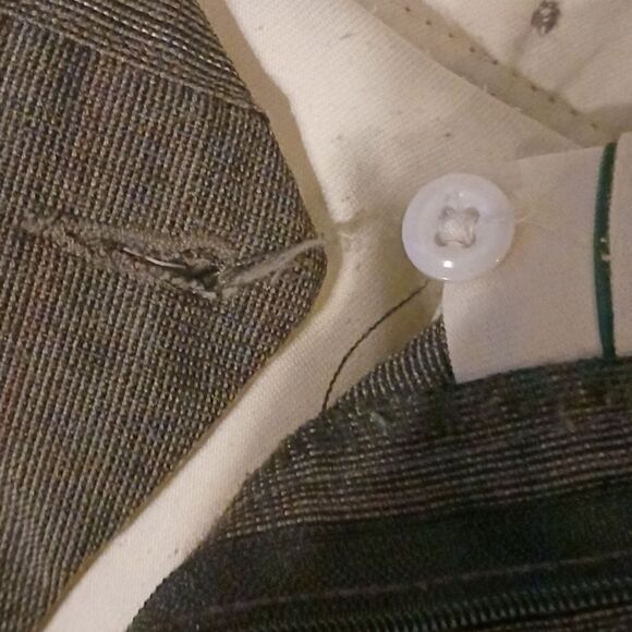 Men's 34 /30 Gallery by Haggar Grey Slacks - Picture 10 of 11